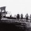 03 - Generál Štefánik a posádka letadla Caproni před odletem z Itálie